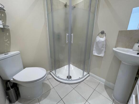 En-suite Bathroom