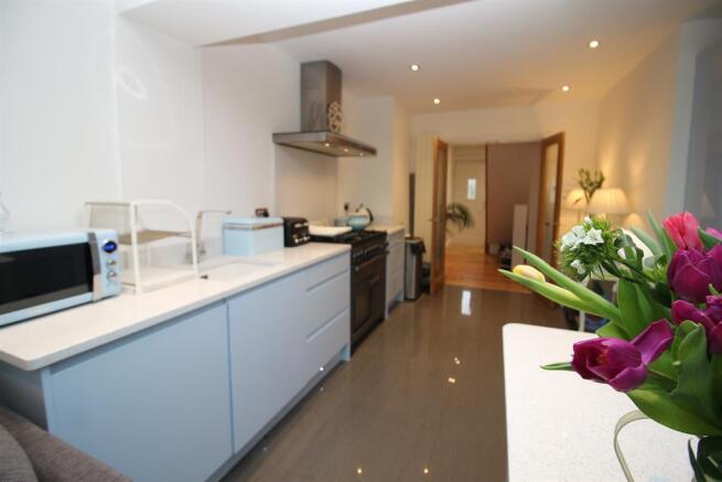 Kitchen/Day Room