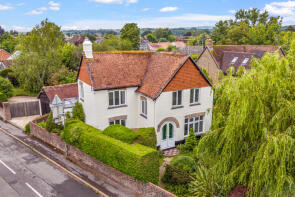 Sunnyside, Salthill Road, Fishbourne PO19 3QH