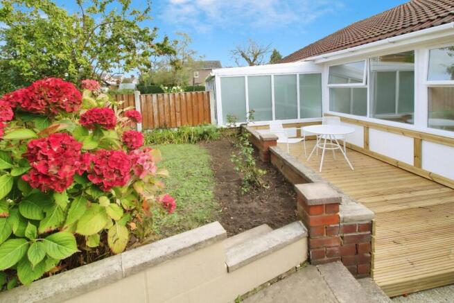 2 bed Bungalow for sale Image 10