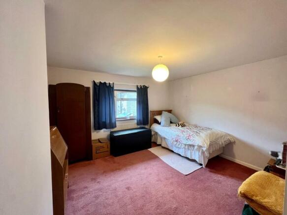 bedroom one.jpg
