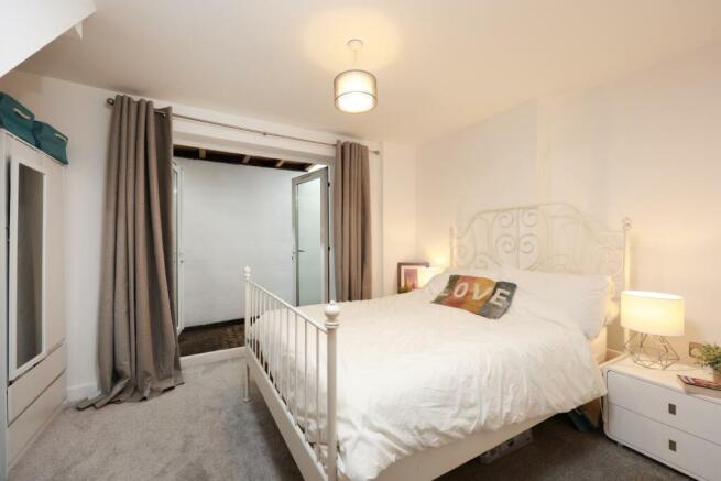73 Sydenham Road 2.JPG
