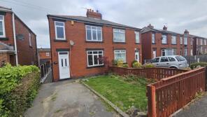 100, Barnsley Road, Darfield, Barnsley S73 9DD