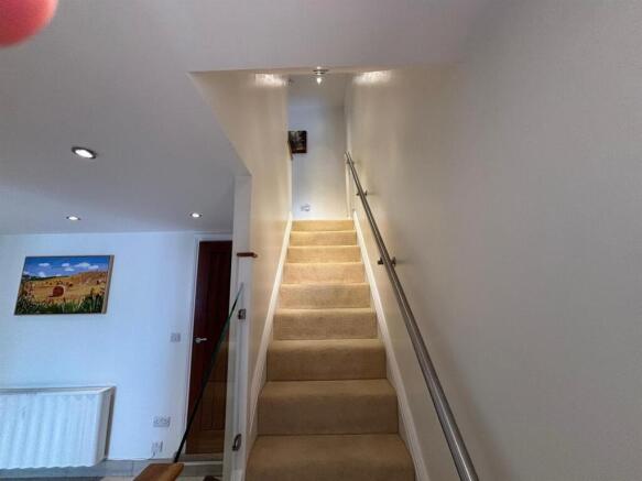 2 bed Cottage for sale Image 7