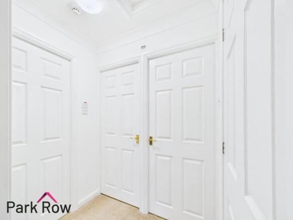 2 bed Semi-Detached Bungalow for sale Image 8