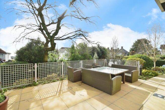 GARDEN PATIO