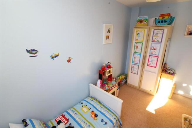 21 Bed 4.JPG