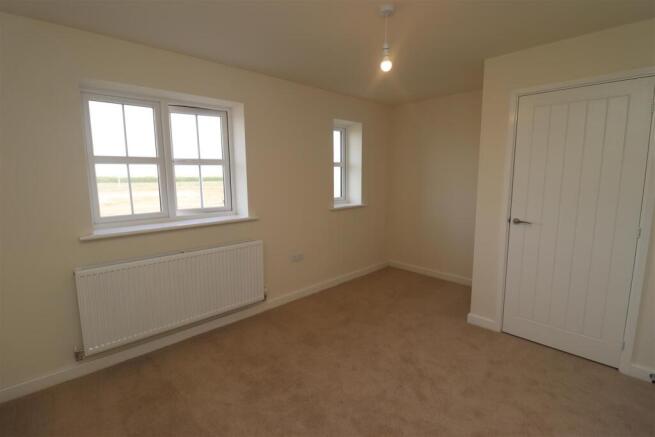 2 bed Semi-Detached for sale Image 5