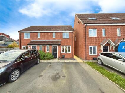 Upton Drive, Burton-on-Trent, Staffordshire, DE14