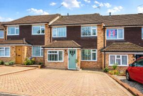6, Whitley Road, Yateley GU46 6DQ