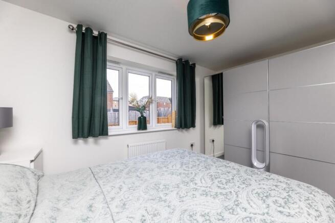 2 bed Semi-Detached for sale Image 10