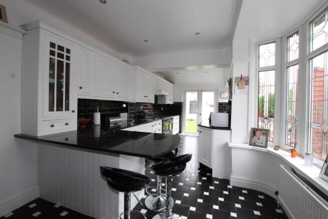 Kitchen Breakfast Room