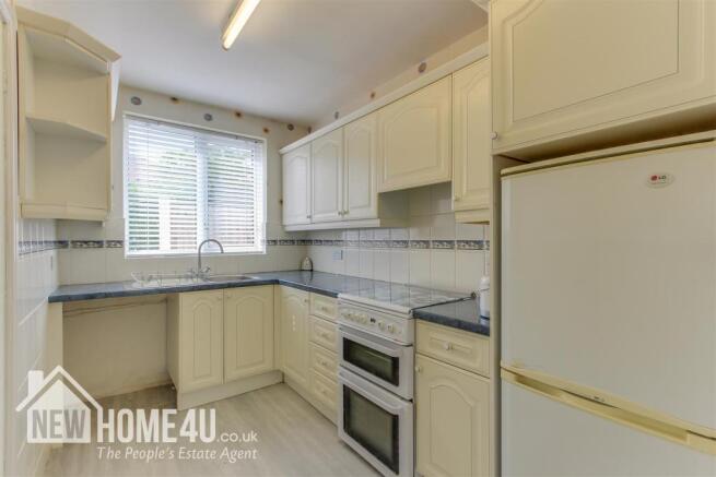 KITCHEN: