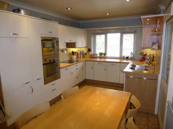 Kitchen/Breaksast