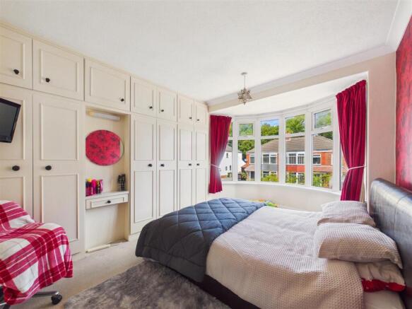 3 bed Semi-Detached for sale Image 10