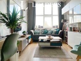 43, Stanford House, Princess Margaret Road, Tilbury RM18 8YP