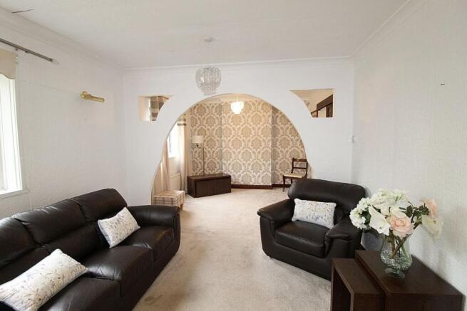 3 bed Semi-Detached for sale Image 8