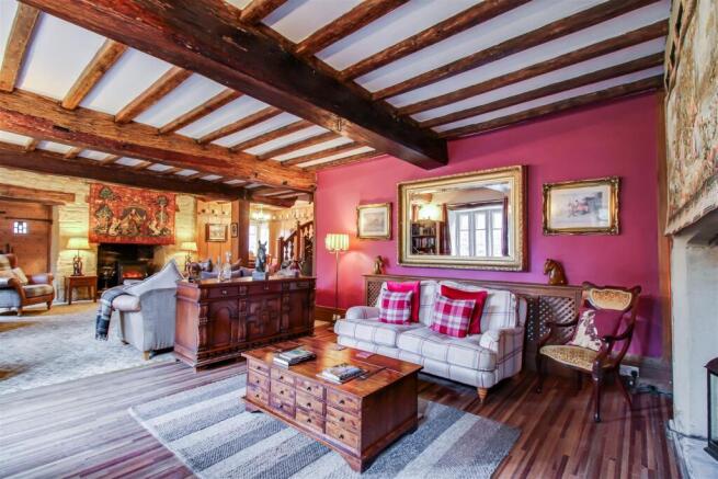 5 bed Farm House for sale Image 7