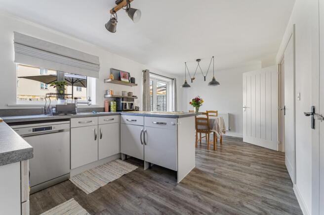 Kitchen/Dining Area