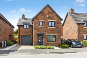 7, Priors View, Hempsted, Gloucester GL2 5GX