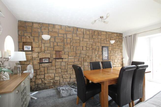 Dining Area.JPG