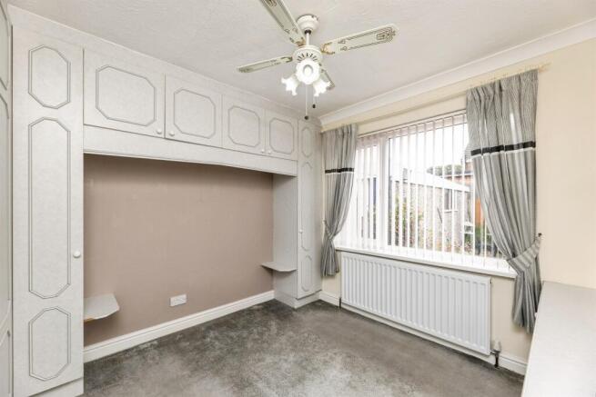 2 bed Detached Bungalow for sale Image 7