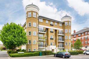 Flat 2, 50 Clayton House, Trinity Church Road, Barnes, London SW13 8EL