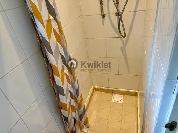 eZy Watermark_17-10-2024_04-04-36-7220PM.JPG