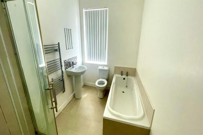 2 bed Terraced for sale Image 4