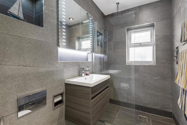 WET ROOM