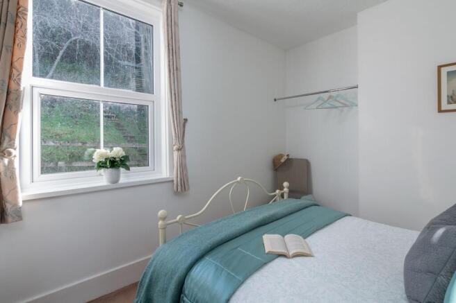 11 Spittis Park, Kingswear_Bedroom