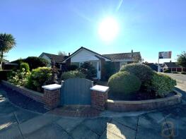 2, Ardleigh Avenue, Southport PR8 6UD
