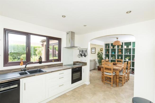 Fitted Kitchen