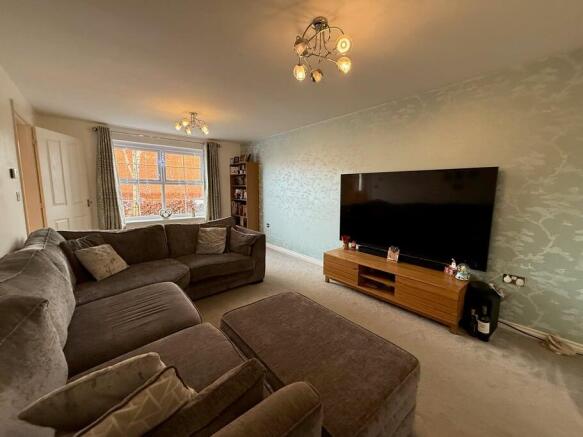 2 Baines Close, Leigh WN7 4BP photo 4