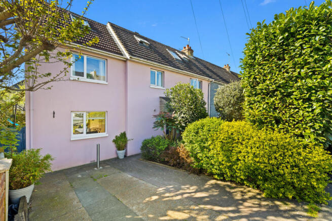 Shelldale Road, Portslade, Brighton photo 3