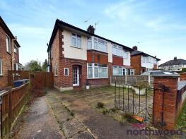 28, Newfield Drive, Crewe CW1 4AS
