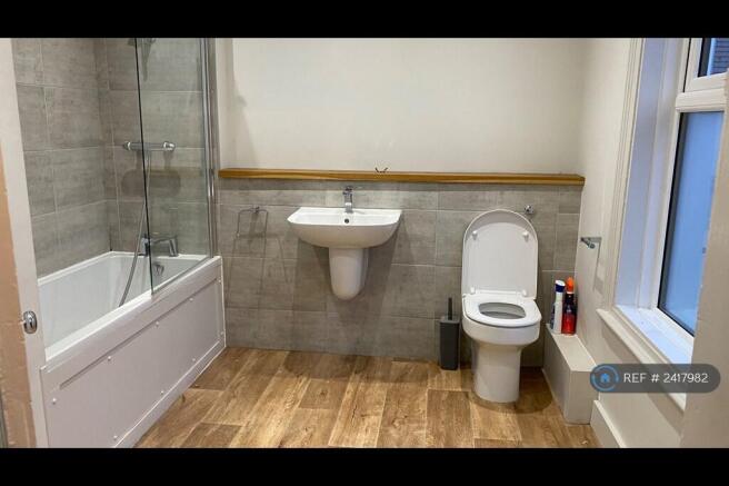 Main Bathroom