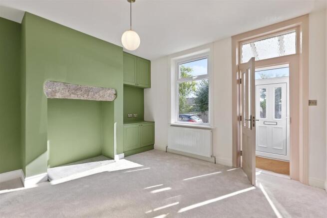 3 bed Terraced for sale Image 4