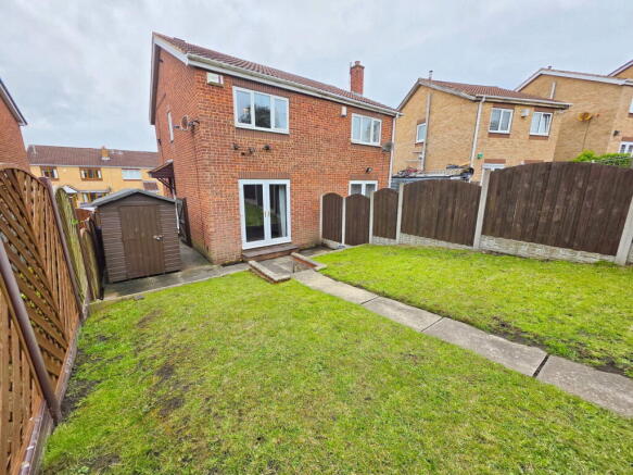 2 bed Semi-Detached for sale Image 12