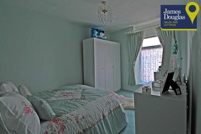 Master Bedroom.JPG