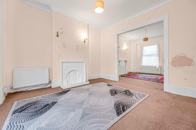 Davies___Davies_57_Victoria_Rd__Finsbury_Park__Lon