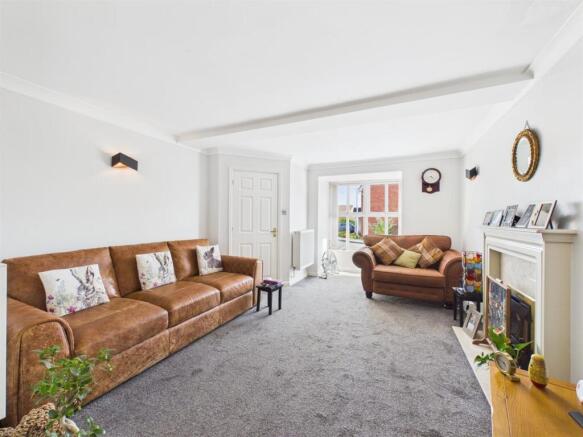 3 bed Detached for sale Image 12
