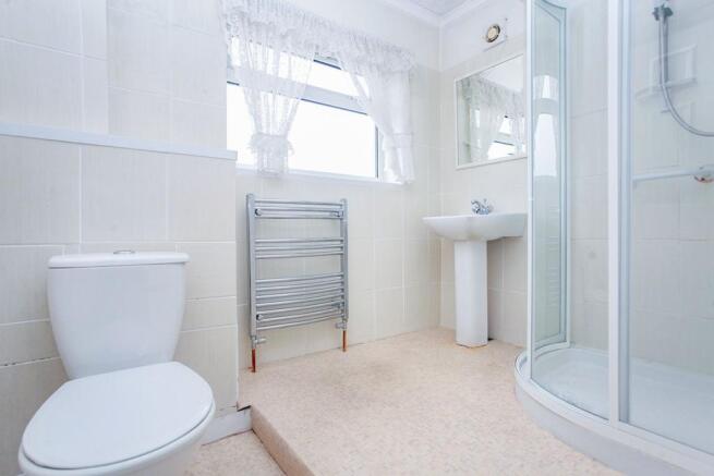 Bathroom/Shower Room