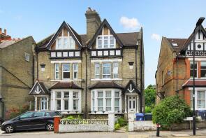 16, Broughton Road, London W13 8QW