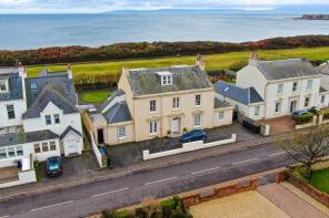 76, South Beach, Troon KA10 6EG