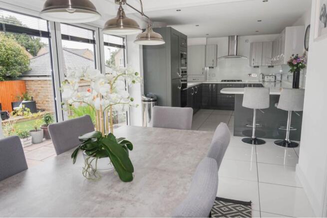 Kitchen/dining Room