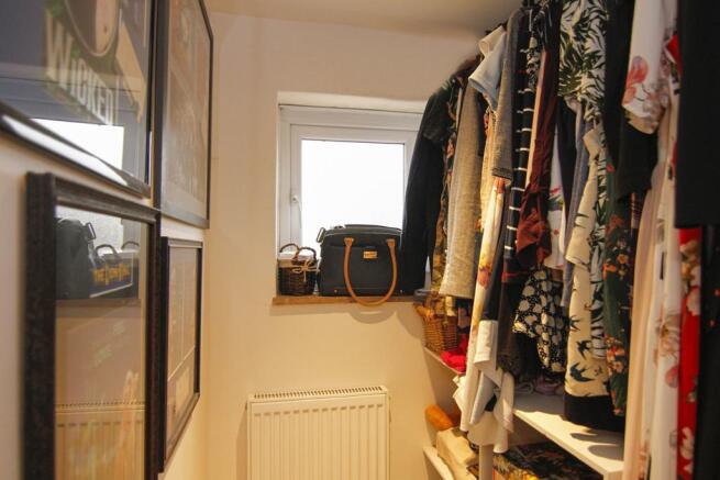 Walk-in Wardrobe
