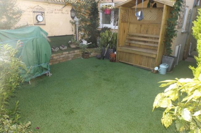 GARDEN2