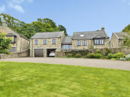 Furlongs, Kingsley Drive, Leyburn DL8 4PZ