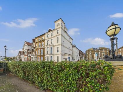 Victoria Parade, Broadstairs, CT10